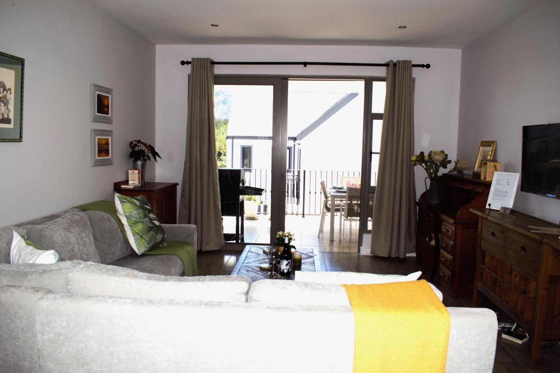Spacious, Modern & Convenient Franschhoek Kültér fotó